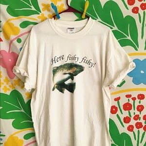  ((SOLD)) Here fishy fishy! t-shirt XL